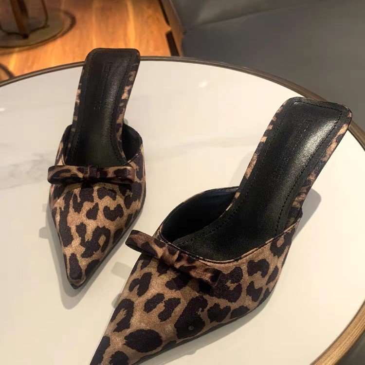 women's leopard-print pointed  - Ethnic And Fashion ulasan dan harga