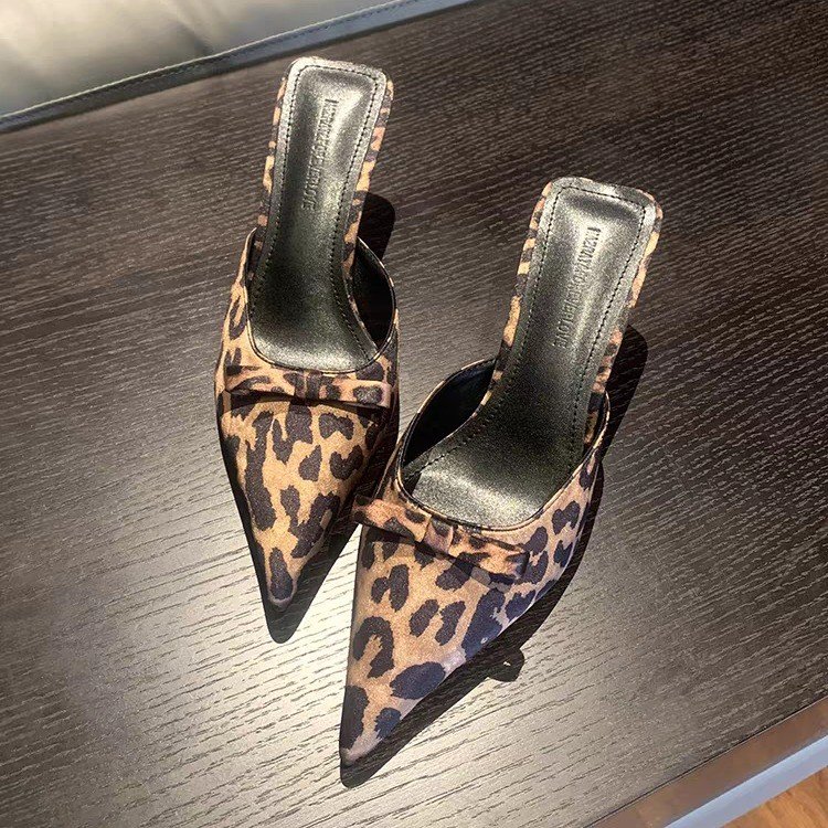 women's leopard-print pointed  - Ethnic And Fashion ulasan dan harga