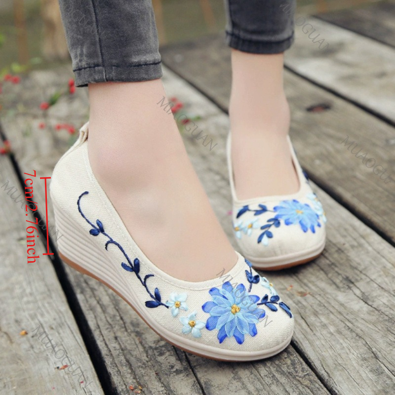 Embroidered Women Comfort Wedg - Ethnic And Fashion ulasan dan harga